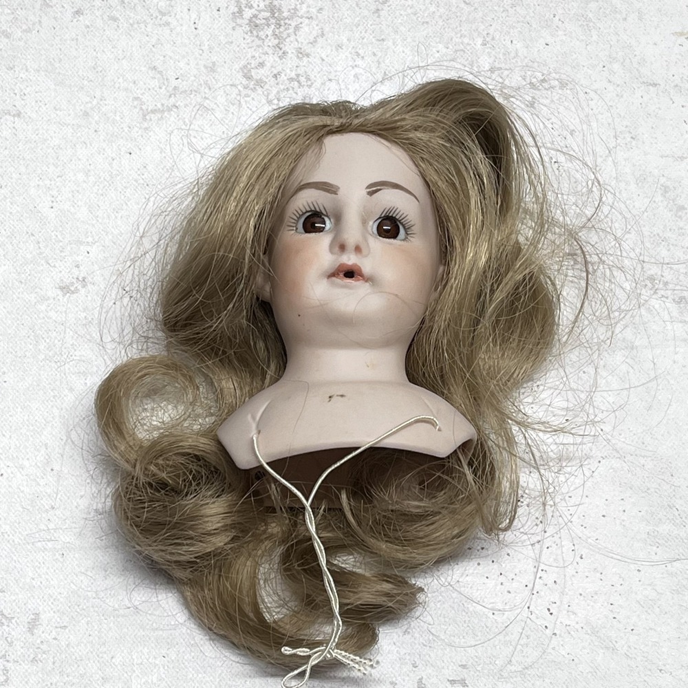 Vintage German Shoulder Head for Doll Alma 8/0 Signed Edie Sule